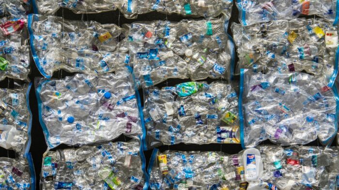 La plastica non è il nemico, ma i nostri comportamenti sì