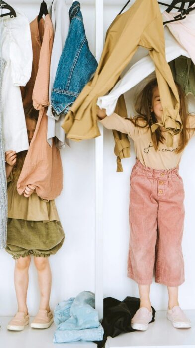 Abbigliamento per bambini, un’emergenza nascosta: 102 milioni di capi smaltiti ogni anno