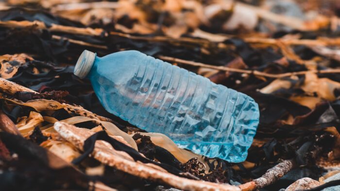 Nel 2026 quasi 72 milioni di tonnellate di rifiuti plastici rischiano una gestione inadeguata